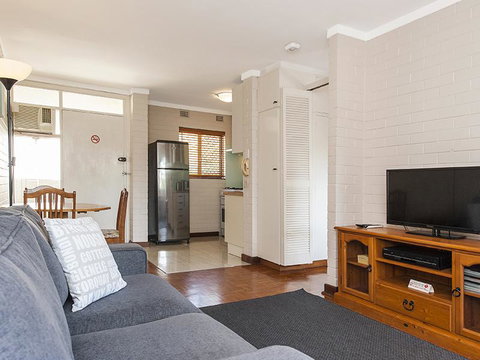 Rosalie 35 - Accommodation Ballina 8