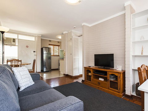 Rosalie 35 - Accommodation Ballina 1