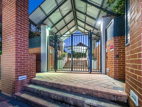 Subiaco Emporium Apartment - Accommodation Ballina 6