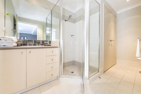 Subiaco Emporium Apartment - Accommodation Ballina 12