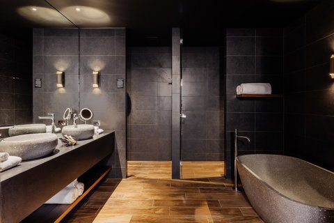 MACq 01 Hotel - Accommodation Ballina 8