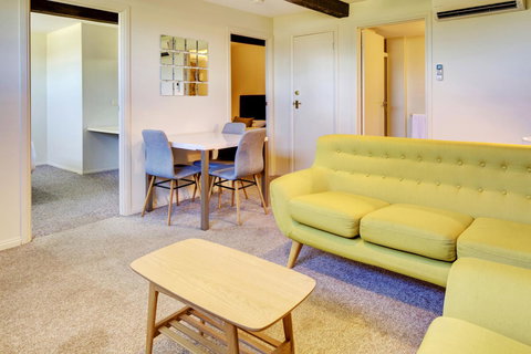 The Richmond Arms Hotel - Accommodation Ballina 3