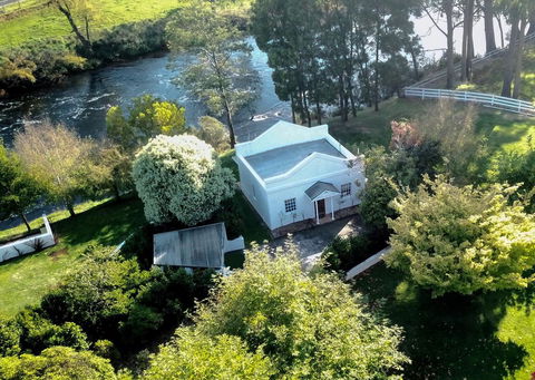Forth River Cottage - Accommodation Ballina 0