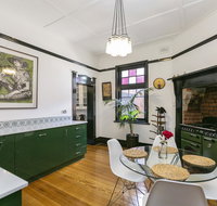 Insomnia on Elizabeth - Accommodation Ballina