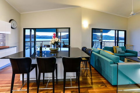NEWLY BEAUTFULLY RENOVATED 16 The Casuarina - 3 Bedroom House With 180 Degree Ocean Views - Accommodation Ballina 1