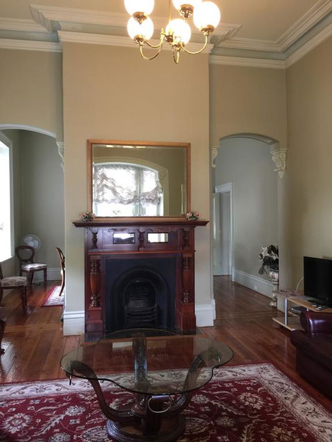 Newport Homestay & Lodge - The Heritage Guest House - Accommodation Ballina 2