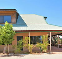 Ningaloo Breeze Villa 5 - 3 Bedroom Fully Self-Contained Holiday Accommodation - Accommodation Ballina