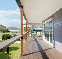 No. 1 Fingal Bay Beach House - The Little Abode - Accommodation Ballina