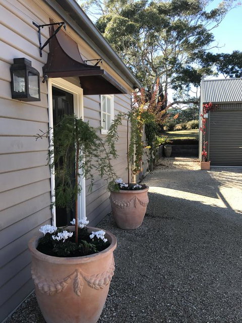 Oak Hill Woodend - Accommodation Ballina 1