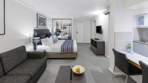 Oaks Sydney Hyde Park Suites - Accommodation Ballina 1