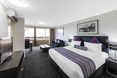Oaks Sydney Hyde Park Suites - Accommodation Ballina 0