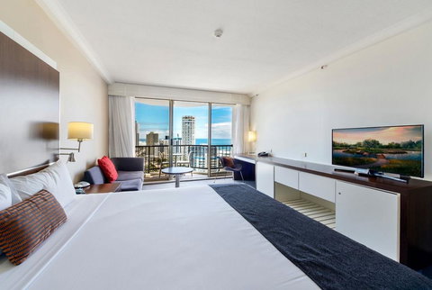 Ocean View King Room - Surfers Paradise - Accommodation Ballina 1