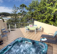 oceanview 6 with rooftop terrace  spa - Accommodation Ballina