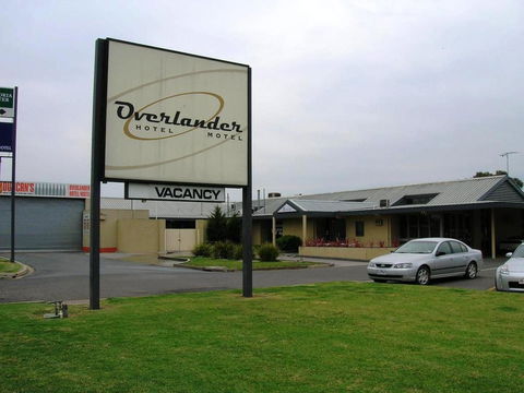 Overlander Hotel Motel - Accommodation Ballina 1