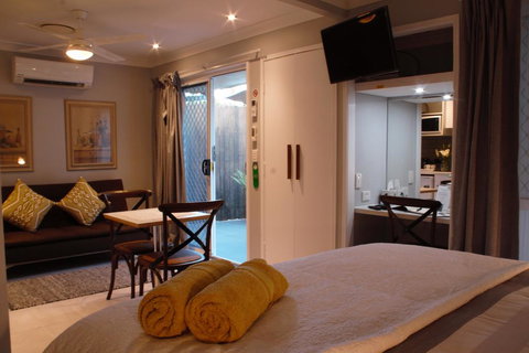 Paperbark Bed & Breakfast - Accommodation Ballina 2