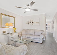 Paradise Holiday  Fingal Bay - Accommodation Ballina