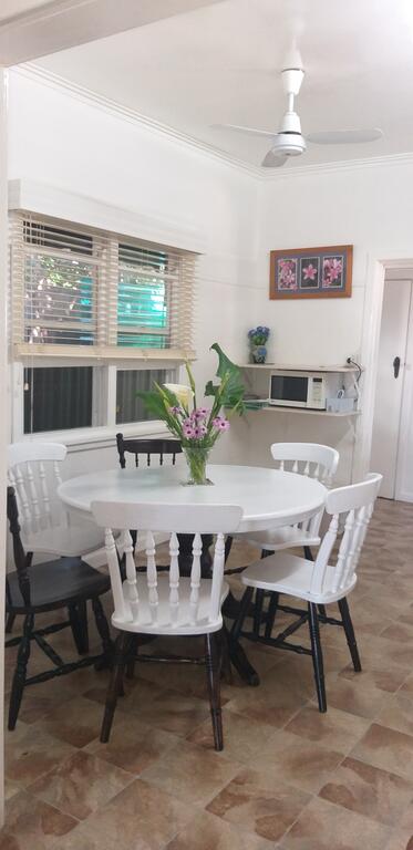 Peaceful Happy Home - Accommodation Ballina 1