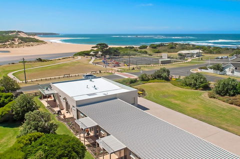 Peterborough House Motel - Accommodation Ballina 2