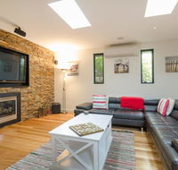 PIER 55 - DROMANA... - Accommodation Ballina
