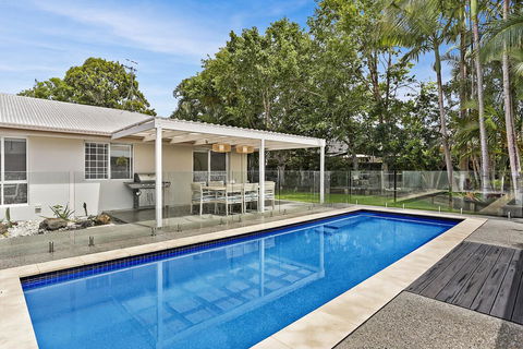 Poolside Noosa Oasis - Pet Friendly - Accommodation Ballina 0