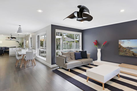 Poolside Noosa Oasis - Pet Friendly - Accommodation Ballina 2