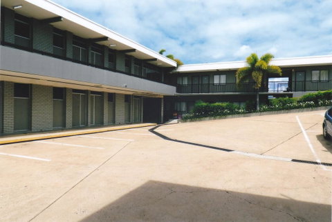 PRECINCT HOTEL GLADSTONE - Accommodation Ballina 0