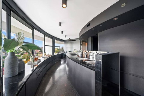 President Towers Apartment - Accommodation Ballina 3