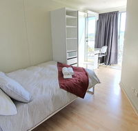 Private modern room - Plaza Building- in City Centre - Accommodation Ballina