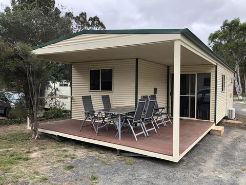 Pyrenees Caravan Park - Accommodation Ballina 0