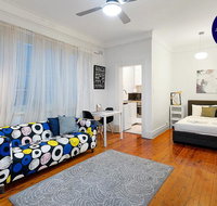 Quiet Art Deco - Cafe Central - Accommodation Ballina
