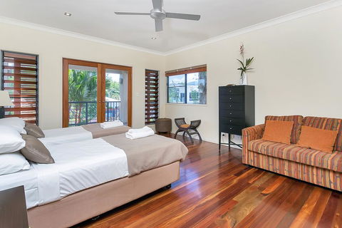 Reeflections Holiday Villas - Accommodation Ballina 1