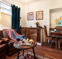 Roses of Daylesford - Convent View - Accommodation Ballina