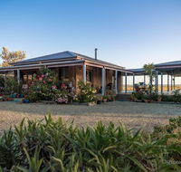 SanctuaryWaratah - Accommodation Ballina