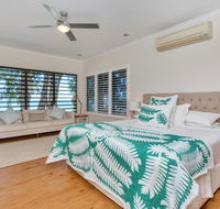 Seascape Luxury Beachfront House - Accommodation Ballina