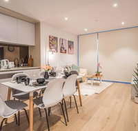 Simple  Cozy APT Haymarket CBD balcony views - Accommodation Ballina