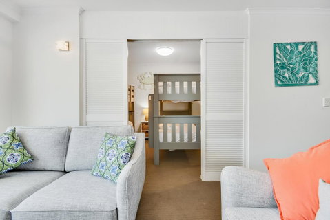Spinnaker Apartments - Accommodation Ballina 2
