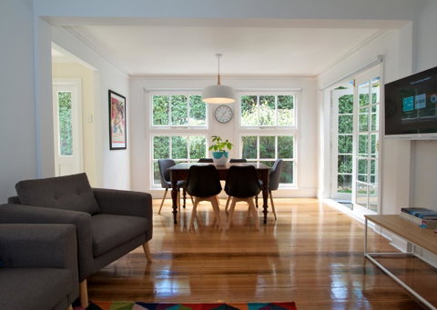 Strahan House - Accommodation Ballina 0