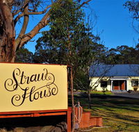 Straw House B and B - Accommodation Ballina