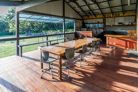 Studio 165 Hidden Gem On 50 Acres With Bay Views - Accommodation Ballina 2