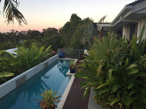 Sunshine Coast Tropical Getaway - Accommodation Ballina 1