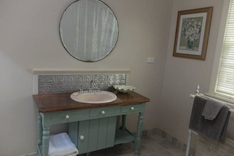 Tamborine Treats - Accommodation Ballina 1