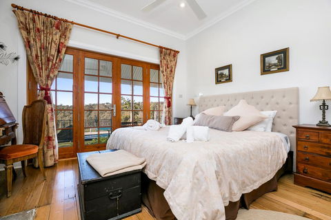 Taradale House Estate - Accommodation Ballina 0