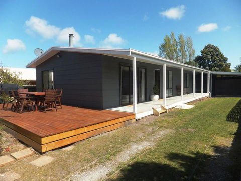 TERRIFIC ON TAMARA CRESCENT - Accommodation Ballina 0