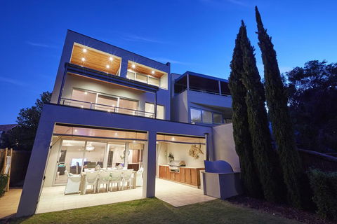 The Bay Residence, Dunsborough WA - Accommodation Ballina 0