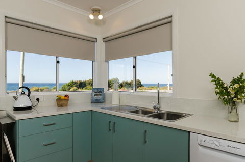 Penguin Beach House - Accommodation Ballina 9