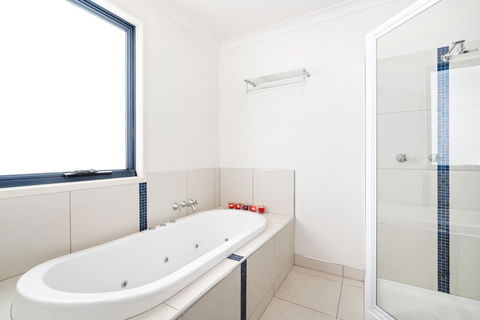 Madsen Retreat - Accommodation Ballina 2