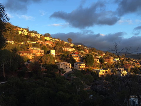 The View 2 Bed Unit With Stunning Hobart Outlook - Accommodation Ballina 23