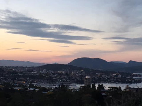 The View 2 Bed Unit With Stunning Hobart Outlook - Accommodation Ballina 2