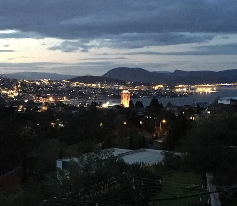 The View 2 Bed Unit With Stunning Hobart Outlook - Accommodation Ballina 24