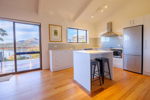 Arthouse Freycinet - Accommodation Ballina 8